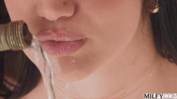 Paris Lincoln - Anal-Loving MILF Gets Her Ass Filled Up 12 11 2025