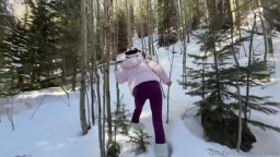 Lucy Mochi - BG In The Snow